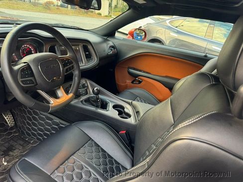 Used 2023 Dodge Challenger SRT Hellcat w/ Driver Convenience Group image 19