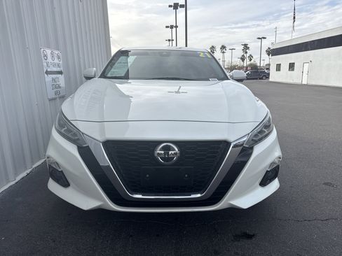 Used 2021 Nissan Altima 2.5 Platinum image 4