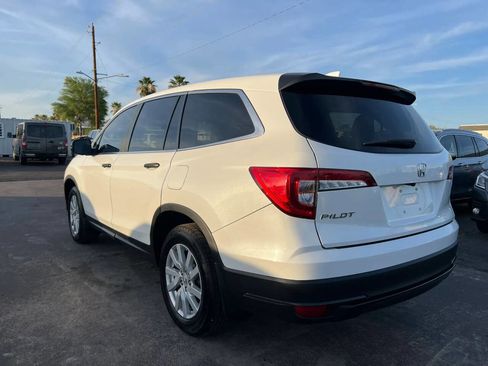 Used 2021 Honda Pilot LX image 3