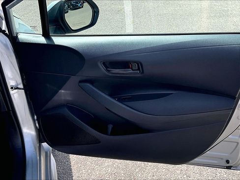 Used 2024 Toyota Corolla LE FWD image 12