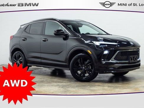 Used 2024 Buick Encore GX Sport Touring image 1