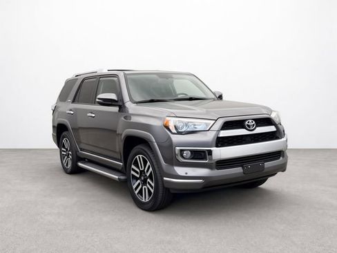 Used 2017 Toyota 4Runner Limited AWD/4WD image 7