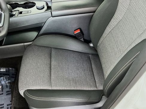 Used 2022 Nissan Rogue SV image 18