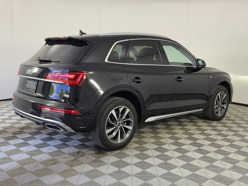 Certified 2024 Audi Q5 2.0T Premium Plus AWD/4WD image 7