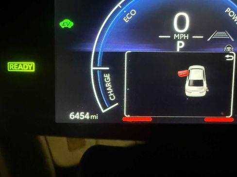 Certified 2026 Toyota Camry SE AWD/4WD image 36