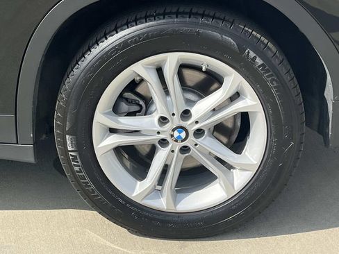 Used 2020 BMW X3 xDrive30i w/ Driving Assistance Package AWD/4WD image 11