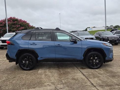 Used 2024 Toyota RAV4 XSE w/ Advanced Technology Package AWD/4WD image 3