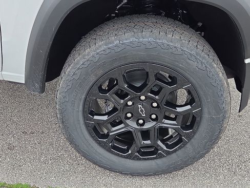 New 2026 Chevrolet Colorado Trail Boss AWD/4WD image 7