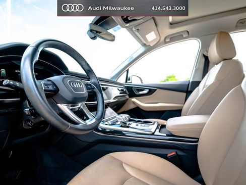 Used 2023 Audi Q7 2.0T Premium Plus w/ Premium Plus Package AWD/4WD image 4