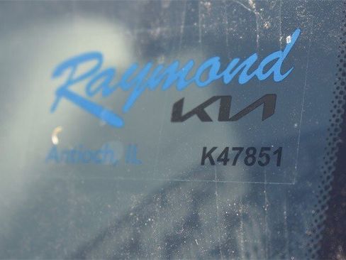 New 2026 Kia Carnival EX image 39