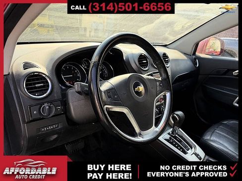 Used 2014 Chevrolet Captiva Sport LTZ FWD image 9