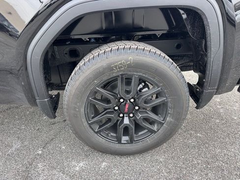 New 2026 GMC Sierra 1500 Pro w/ Graphite Edition AWD/4WD image 31