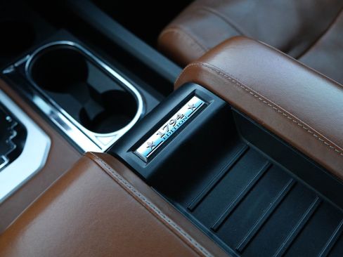 Used 2014 Toyota Tundra 1794 Edition image 37