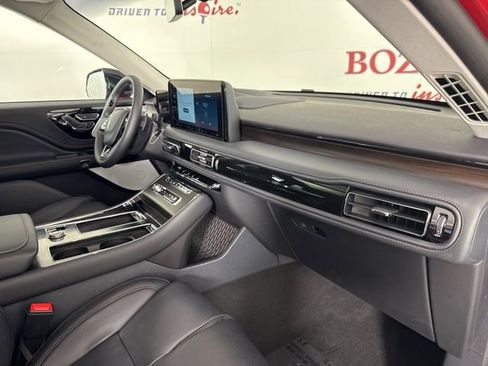 New 2025 Lincoln Aviator Reserve w/ Equipment Group 201A image 21