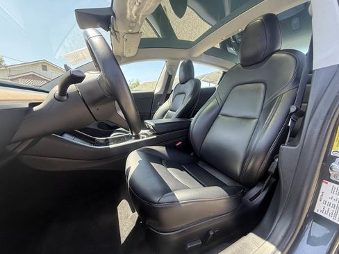 Used 2018 Tesla Model 3 Long Range AWD/4WD image 14