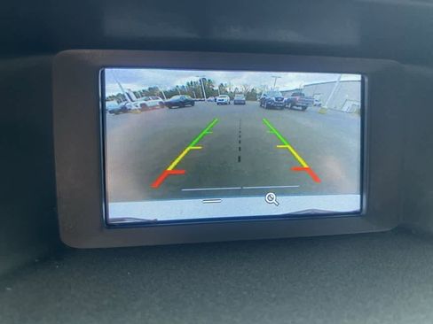 Used 2018 Ford Focus SE image 17