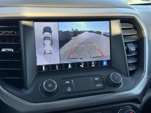 Used 2023 GMC Acadia AT4 w/ Technology Package AWD/4WD image 29