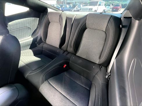 Used 2025 Ford Mustang Coupe image 18
