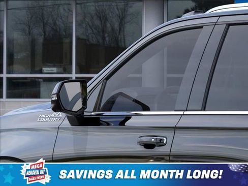 New 2026 Chevrolet Tahoe High Country AWD/4WD image 12