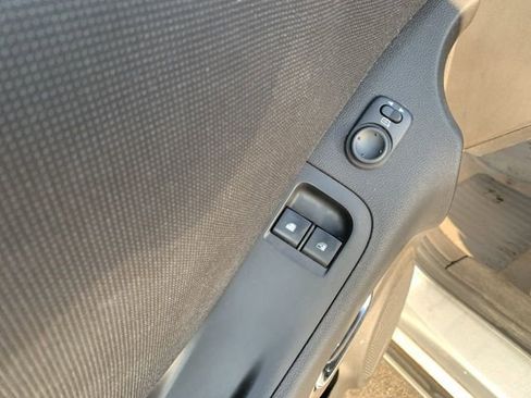 Used 2010 Chevrolet Camaro LT image 16