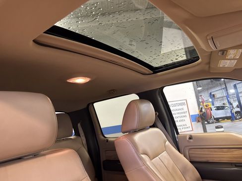 Used 2011 Ford F150 Lariat w/ Lariat Plus Pkg image 34