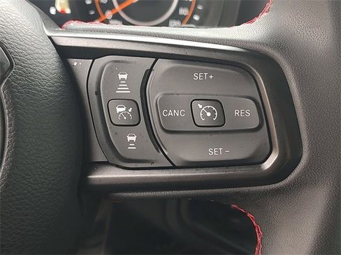 Certified 2024 Jeep Wrangler Unlimited Rubicon image 24