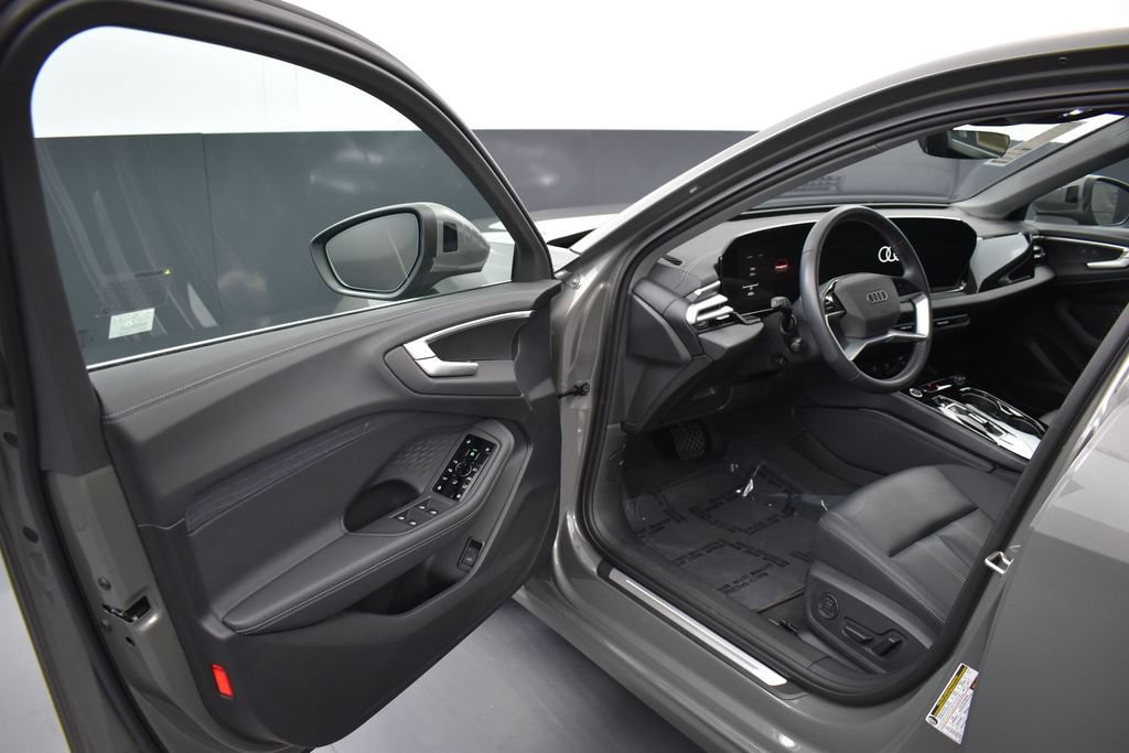Used 2025 Audi A5 Premium w/ Convenience Package AWD/4WD image 5