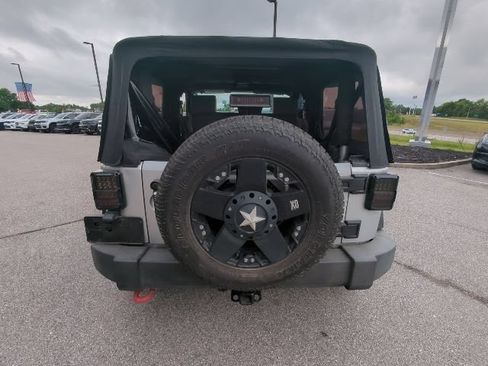 Used 2010 Jeep Wrangler Sport AWD/4WD image 18