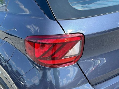 New 2026 Hyundai Venue SEL FWD image 35