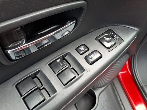 Used 2024 Mitsubishi Outlander Sport AWD image 9
