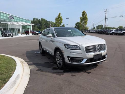 Used 2020 Lincoln Nautilus Reserve w/ Equipment Group 201A AWD/4WD image 7