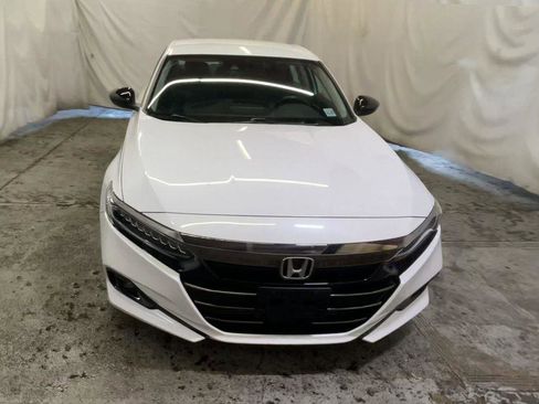 Used 2022 Honda Accord Sport Special Edition image 3