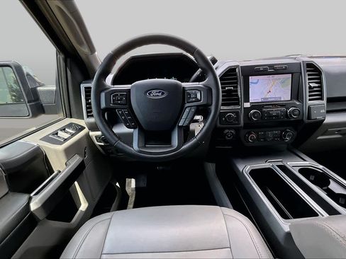 Used 2020 Ford F150 XLT w/ Equipment Group 302A Luxury RWD image 6