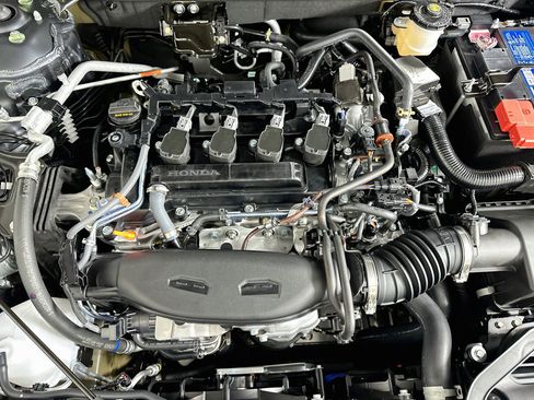 Used 2025 Honda Accord LX image 30