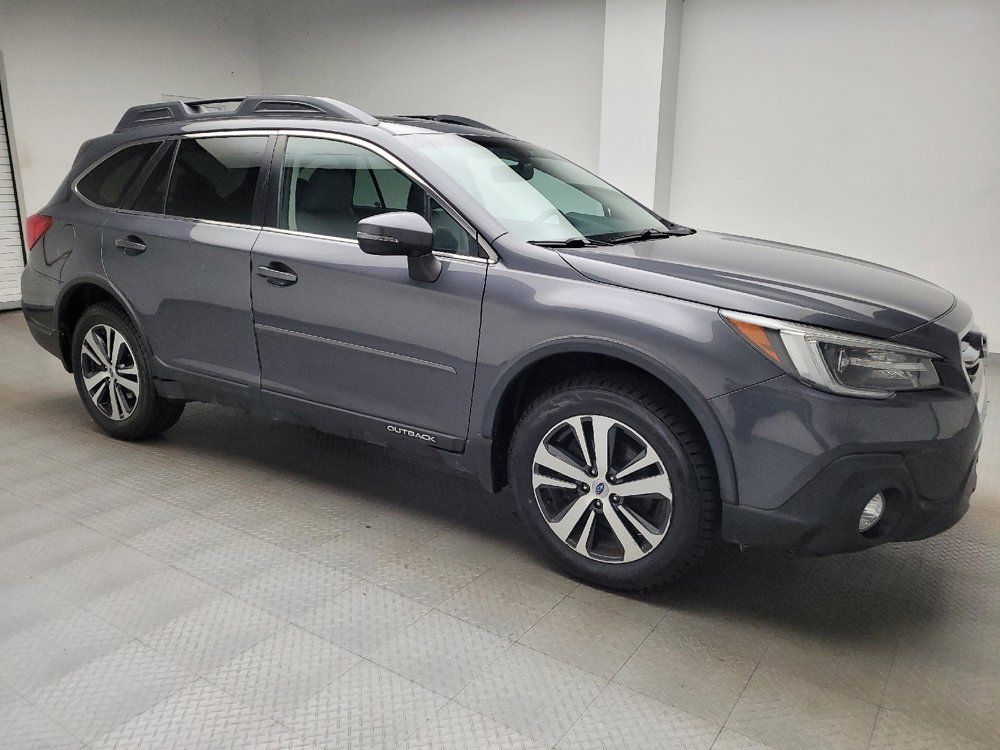 Used 2018 Subaru Outback 3.6R Limited AWD/4WD image 11