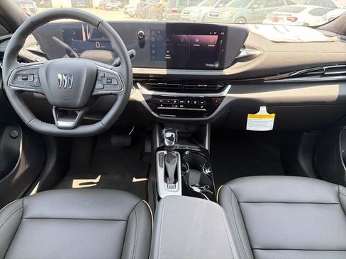 New 2026 Buick Envista Avenir FWD image 9