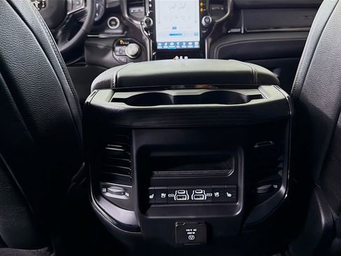 Used 2024 RAM 1500 Limited w/ Body Color Bumper Group AWD/4WD image 27