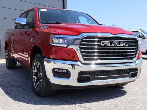 New 2026 RAM 1500 Laramie AWD/4WD image 6
