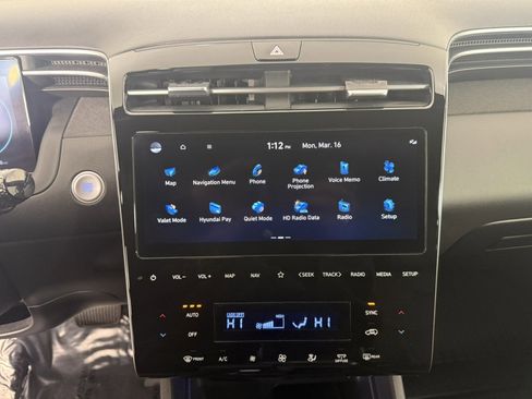 Used 2024 Hyundai Tucson XRT image 18