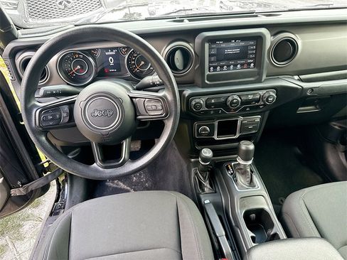 Used 2022 Jeep Gladiator Sport image 25