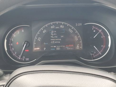 Used 2023 Toyota RAV4 LE image 34