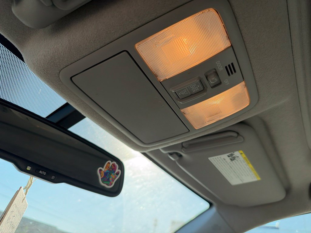 Used 2011 Toyota RAV4 Limited w/ Limited Extra Value Pkg FWD image 12