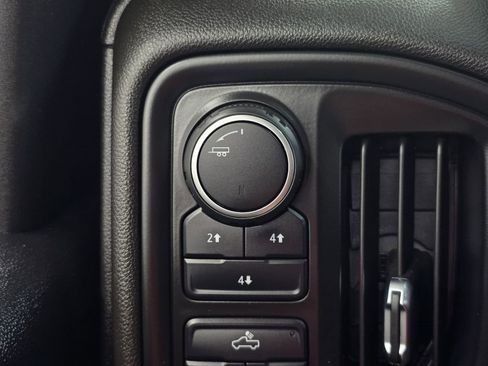 Used 2022 Chevrolet Silverado 2500 W/T w/ Gooseneck/5TH Wheel Package image 24