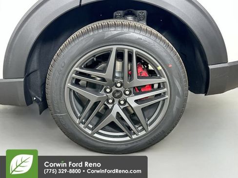 New 2026 Ford Explorer ST-Line w/ ST-Line Street Pack AWD/4WD image 32