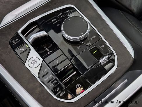 Certified 2023 BMW X7 xDrive40i w/ Climate Comfort Package image 17