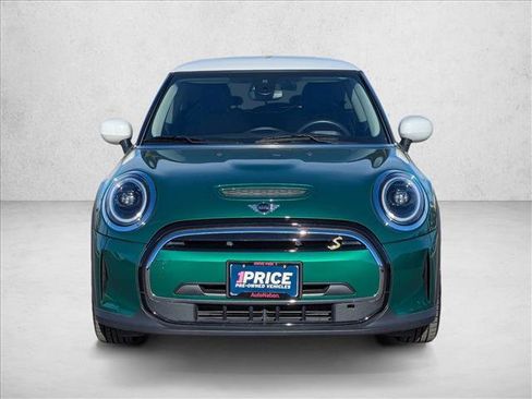 Used 2022 MINI Cooper SE image 2