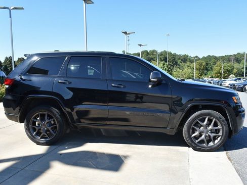 Used 2021 Jeep Grand Cherokee Limited AWD/4WD image 11