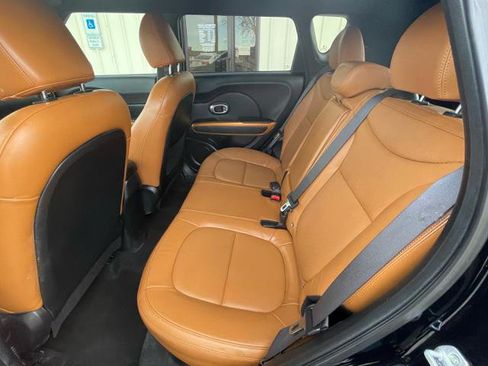 Used 2016 Kia Soul ! w/ Umber Package 1 image 13