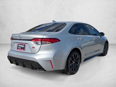 New 2026 Toyota Corolla SE image 2