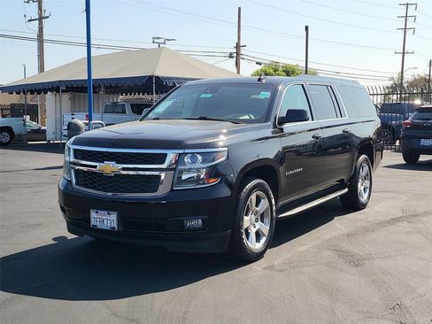 Certified 2015 Chevrolet Suburban LT w/ Luxury Package RWD image 34
